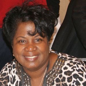 Meet your Posher, Roberta